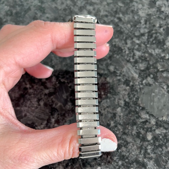 CITIZEN WATCH - Picture 5 of 6